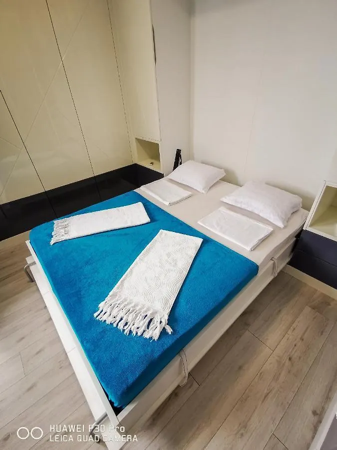 Luxury Apartments Alix Burgas