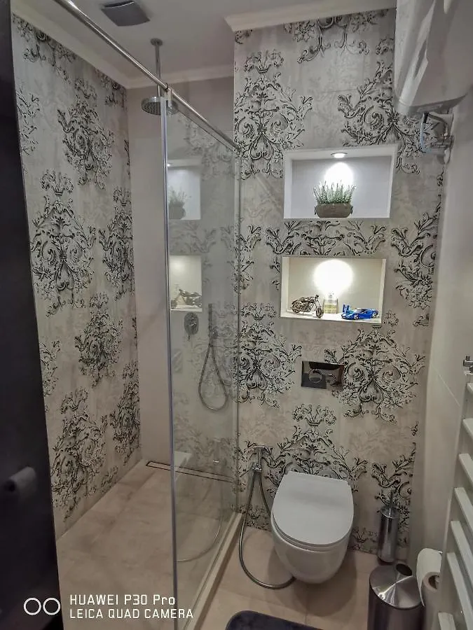 Luxury Apartments Alix Burgas