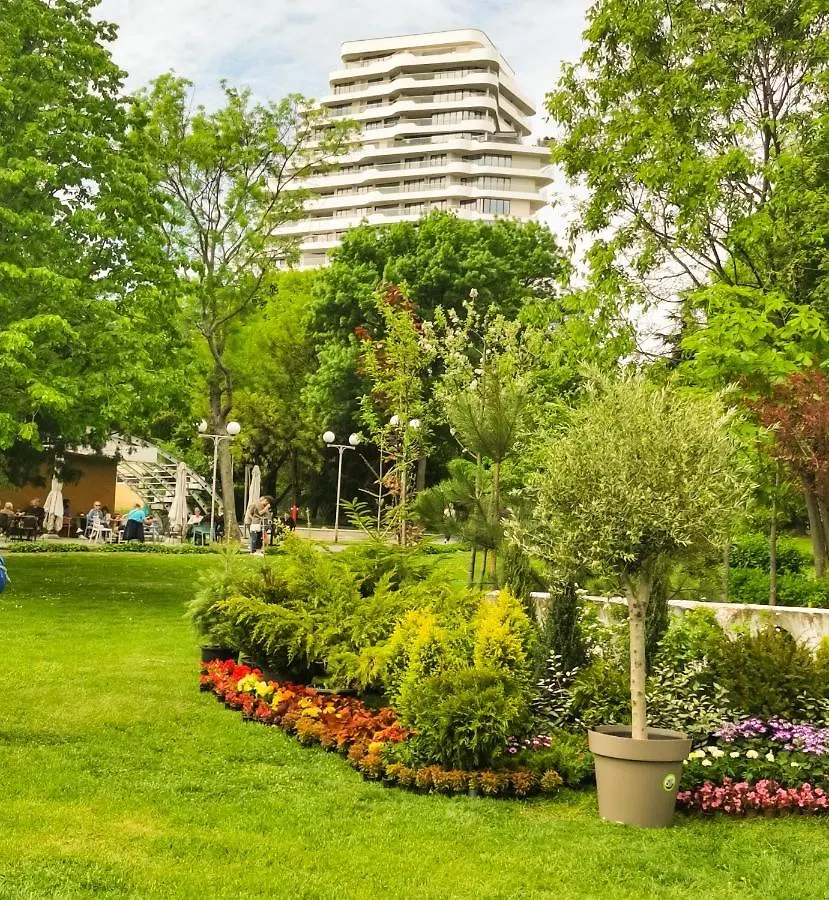 Luxury Apartments Alix Burgas