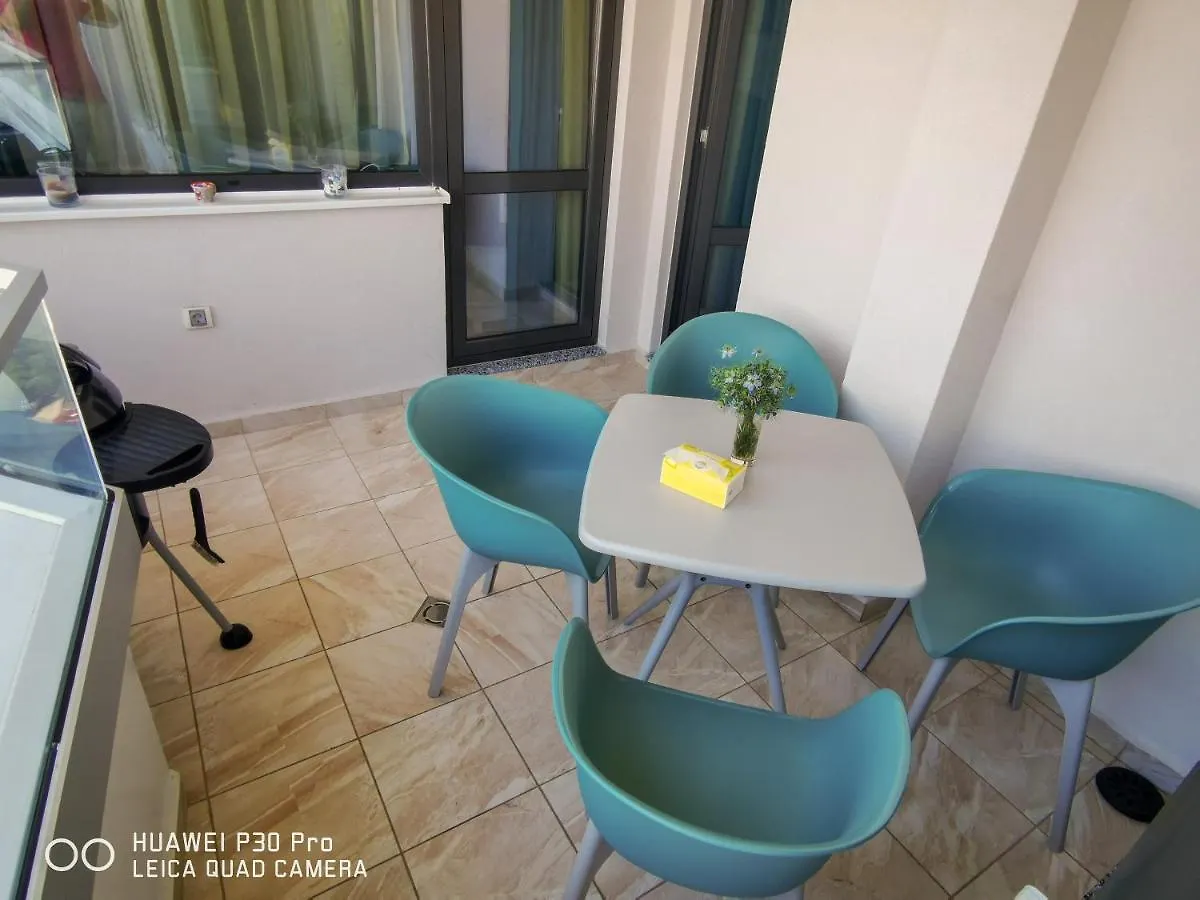Luxury Apartments Alix Burgas